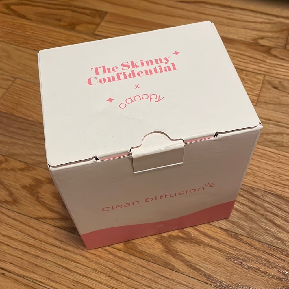 Skinny Confidential Canopy Diffuser